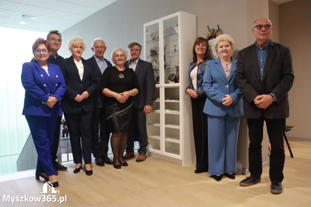 Fotorelacja: Uroczyste Odsłonięcie gabloty KOZIOŁEK ŁĄCZY LUDZI