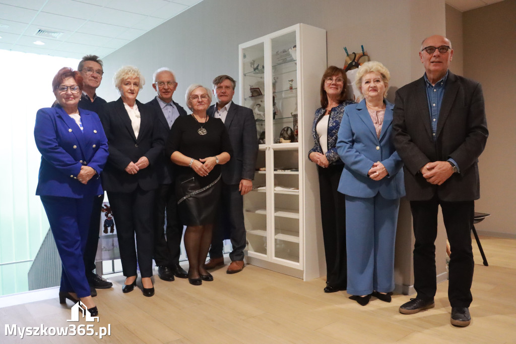 Fotorelacja: Uroczyste Odsłonięcie gabloty KOZIOŁEK ŁĄCZY LUDZI