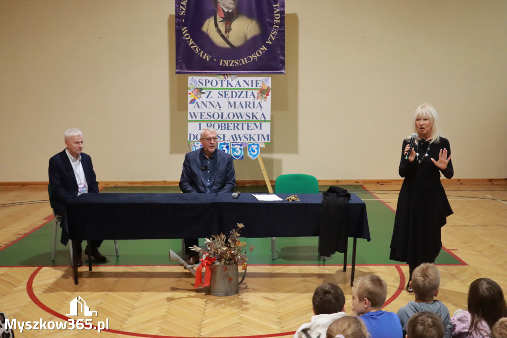 Fotorelacja: Sędzia Anna Maria Wesołowska w SP3 Myszków