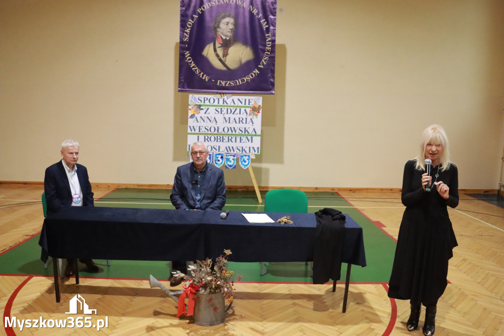 Fotorelacja: Sędzia Anna Maria Wesołowska w SP3 Myszków