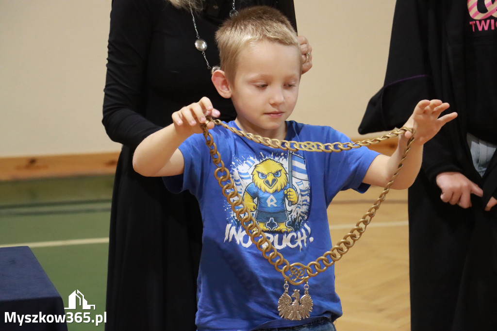 Fotorelacja: Sędzia Anna Maria Wesołowska w SP3 Myszków