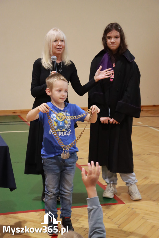Fotorelacja: Sędzia Anna Maria Wesołowska w SP3 Myszków