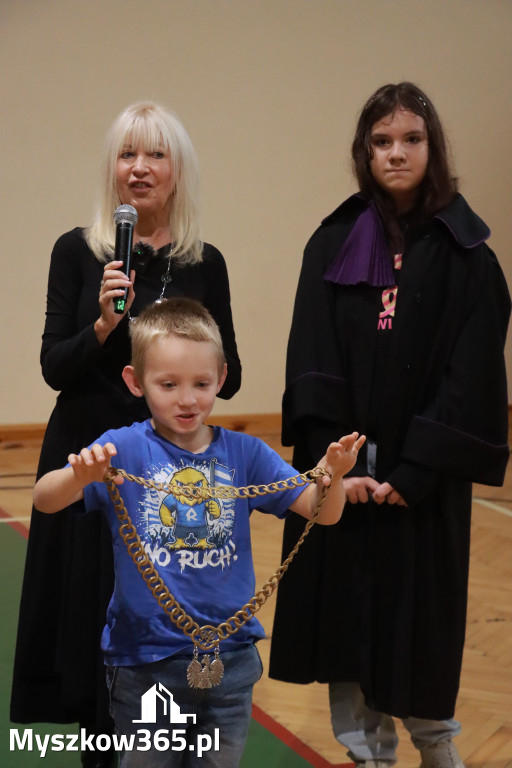 Fotorelacja: Sędzia Anna Maria Wesołowska w SP3 Myszków