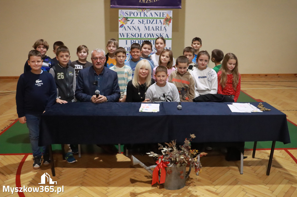 Fotorelacja: Sędzia Anna Maria Wesołowska w SP3 Myszków