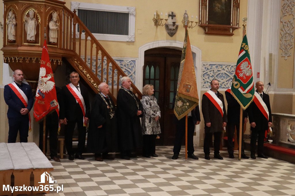 Fotorelacja I: Jubileusz 60-lecia CECH RZEMIOSŁ RÓŻNYCH MAŁEJ I ŚREDNIEJ PRZEDSIĘBIORCZOŚCI w Myszkowie