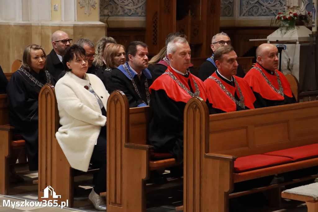 Fotorelacja I: Jubileusz 60-lecia CECH RZEMIOSŁ RÓŻNYCH MAŁEJ I ŚREDNIEJ PRZEDSIĘBIORCZOŚCI w Myszkowie