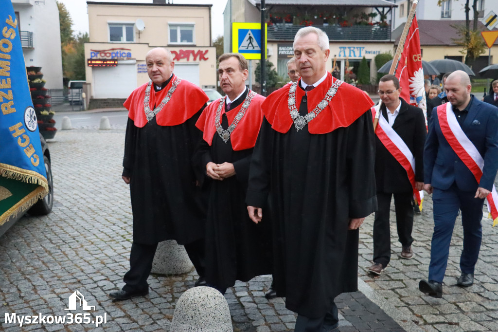 Fotorelacja I: Jubileusz 60-lecia CECH RZEMIOSŁ RÓŻNYCH MAŁEJ I ŚREDNIEJ PRZEDSIĘBIORCZOŚCI w Myszkowie