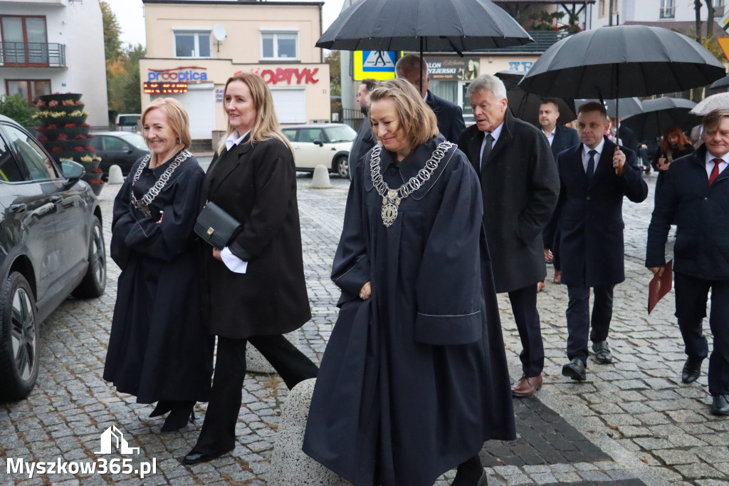 Fotorelacja I: Jubileusz 60-lecia CECH RZEMIOSŁ RÓŻNYCH MAŁEJ I ŚREDNIEJ PRZEDSIĘBIORCZOŚCI w Myszkowie