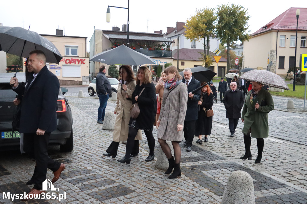 Fotorelacja I: Jubileusz 60-lecia CECH RZEMIOSŁ RÓŻNYCH MAŁEJ I ŚREDNIEJ PRZEDSIĘBIORCZOŚCI w Myszkowie