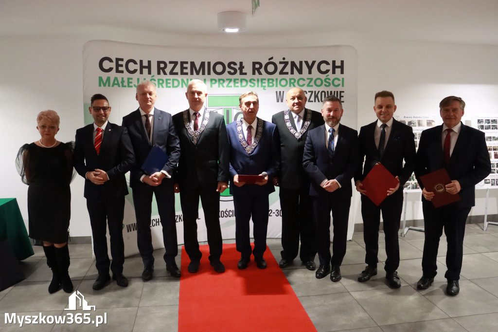 Fotorelacja I: Jubileusz 60-lecia CECH RZEMIOSŁ RÓŻNYCH MAŁEJ I ŚREDNIEJ PRZEDSIĘBIORCZOŚCI w Myszkowie