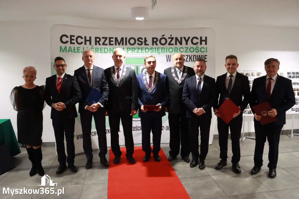 Fotorelacja I: Jubileusz 60-lecia CECH RZEMIOSŁ RÓŻNYCH MAŁEJ I ŚREDNIEJ PRZEDSIĘBIORCZOŚCI w Myszkowie