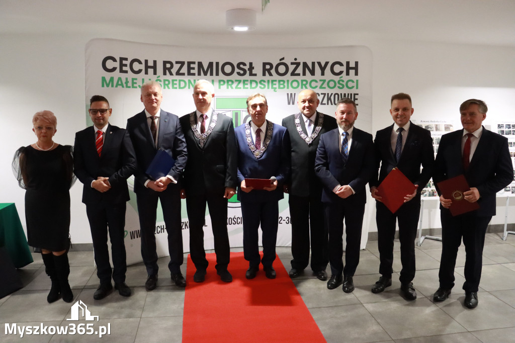 Fotorelacja I: Jubileusz 60-lecia CECH RZEMIOSŁ RÓŻNYCH MAŁEJ I ŚREDNIEJ PRZEDSIĘBIORCZOŚCI w Myszkowie