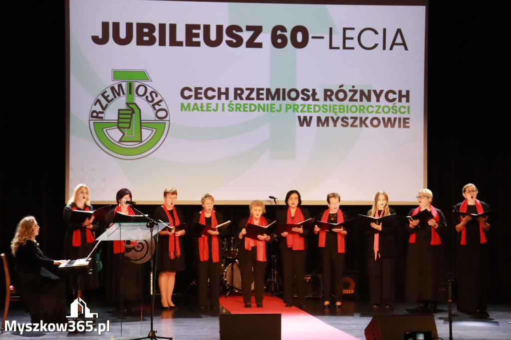 Fotorelacja I: Jubileusz 60-lecia CECH RZEMIOSŁ RÓŻNYCH MAŁEJ I ŚREDNIEJ PRZEDSIĘBIORCZOŚCI w Myszkowie