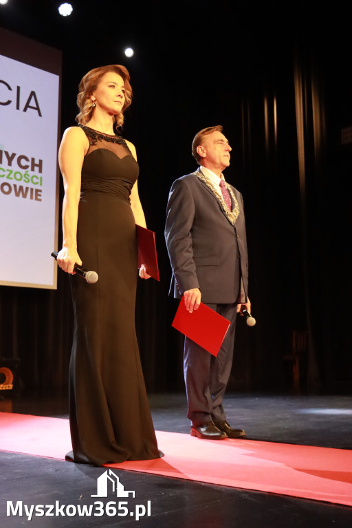 Fotorelacja I: Jubileusz 60-lecia CECH RZEMIOSŁ RÓŻNYCH MAŁEJ I ŚREDNIEJ PRZEDSIĘBIORCZOŚCI w Myszkowie