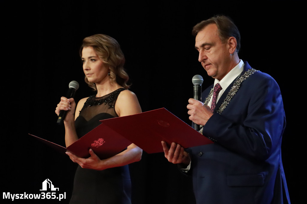 Fotorelacja I: Jubileusz 60-lecia CECH RZEMIOSŁ RÓŻNYCH MAŁEJ I ŚREDNIEJ PRZEDSIĘBIORCZOŚCI w Myszkowie