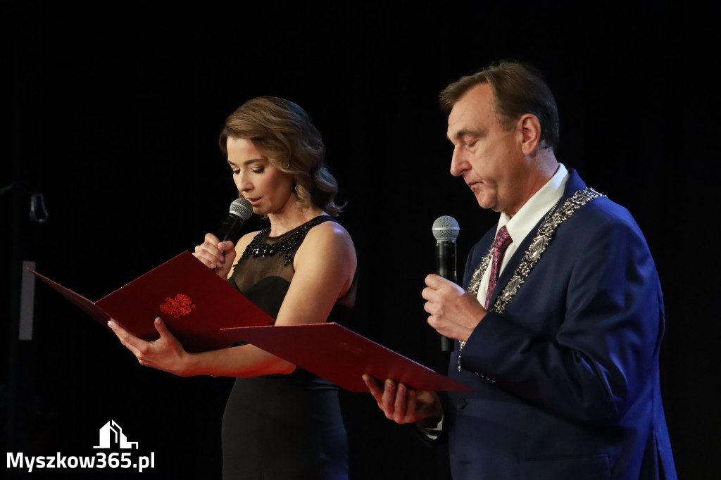 Fotorelacja I: Jubileusz 60-lecia CECH RZEMIOSŁ RÓŻNYCH MAŁEJ I ŚREDNIEJ PRZEDSIĘBIORCZOŚCI w Myszkowie