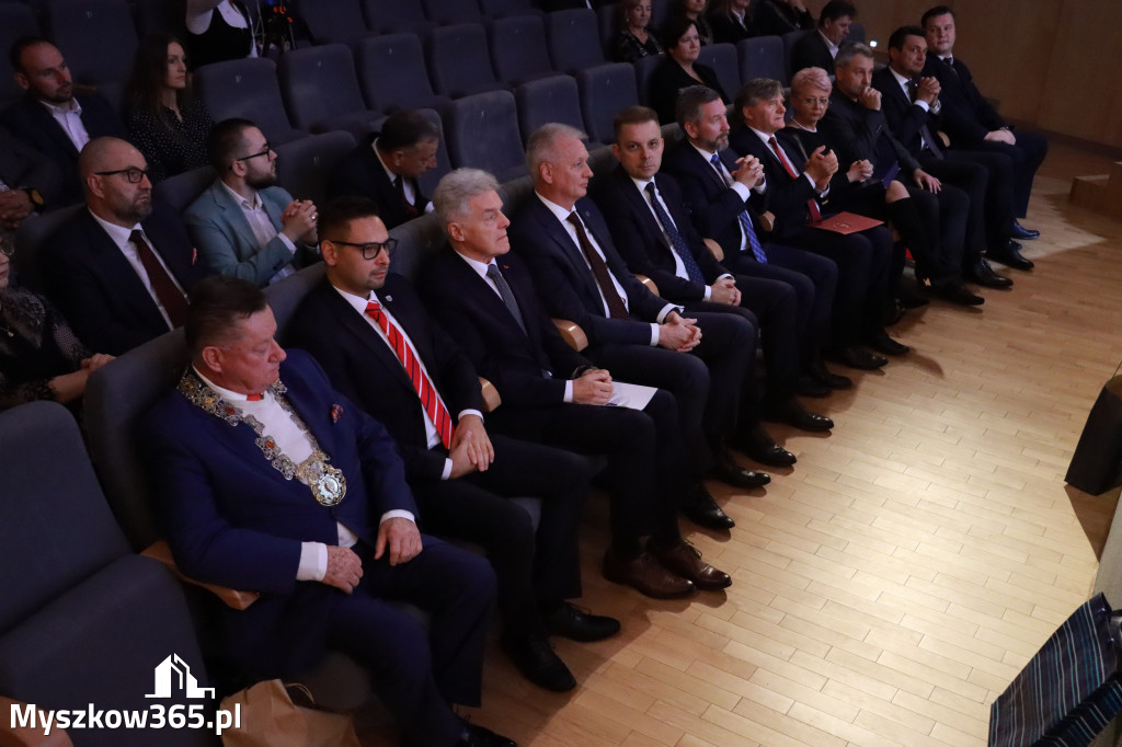 Fotorelacja I: Jubileusz 60-lecia CECH RZEMIOSŁ RÓŻNYCH MAŁEJ I ŚREDNIEJ PRZEDSIĘBIORCZOŚCI w Myszkowie