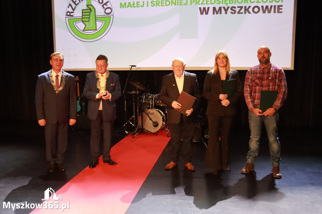 Fotorelacja I: Jubileusz 60-lecia CECH RZEMIOSŁ RÓŻNYCH MAŁEJ I ŚREDNIEJ PRZEDSIĘBIORCZOŚCI w Myszkowie