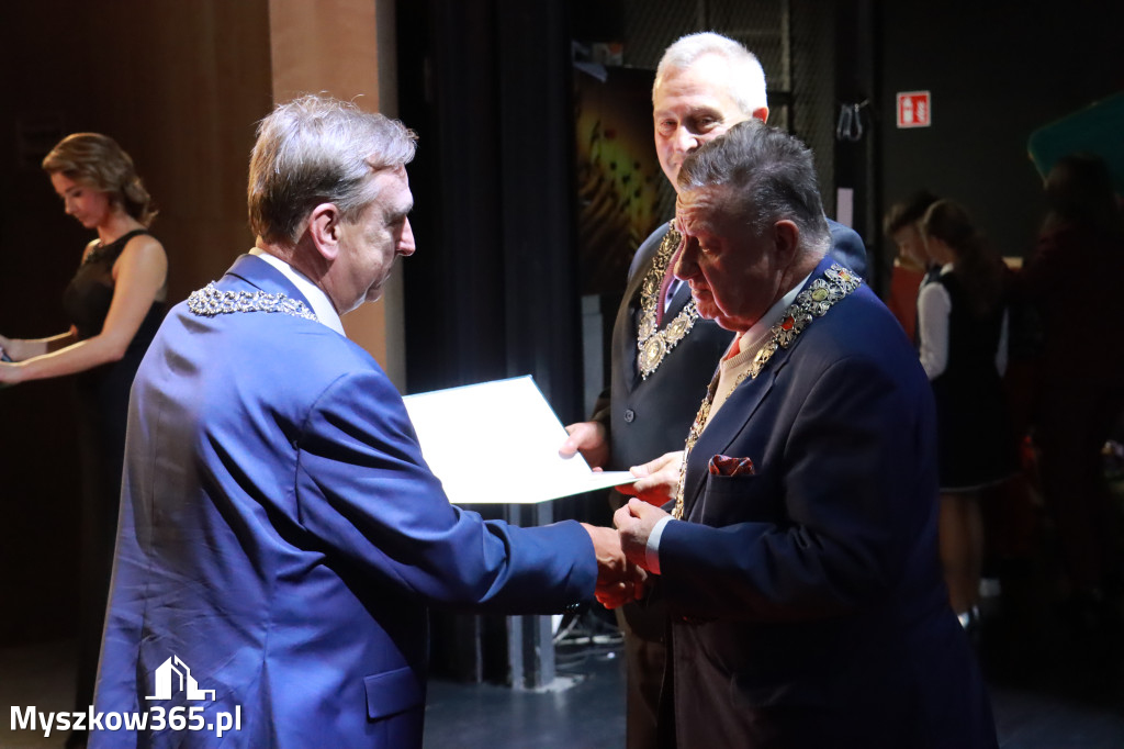 Fotorelacja I: Jubileusz 60-lecia CECH RZEMIOSŁ RÓŻNYCH MAŁEJ I ŚREDNIEJ PRZEDSIĘBIORCZOŚCI w Myszkowie