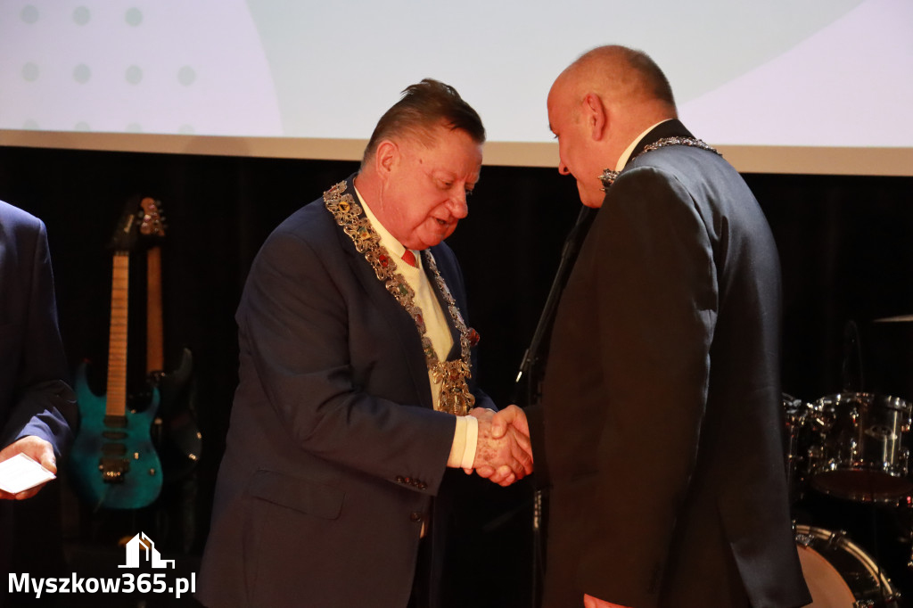 Fotorelacja I: Jubileusz 60-lecia CECH RZEMIOSŁ RÓŻNYCH MAŁEJ I ŚREDNIEJ PRZEDSIĘBIORCZOŚCI w Myszkowie