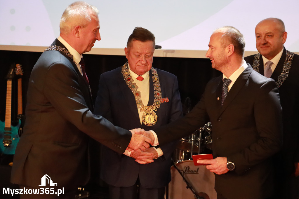 Fotorelacja I: Jubileusz 60-lecia CECH RZEMIOSŁ RÓŻNYCH MAŁEJ I ŚREDNIEJ PRZEDSIĘBIORCZOŚCI w Myszkowie