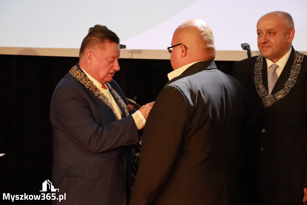 Fotorelacja I: Jubileusz 60-lecia CECH RZEMIOSŁ RÓŻNYCH MAŁEJ I ŚREDNIEJ PRZEDSIĘBIORCZOŚCI w Myszkowie