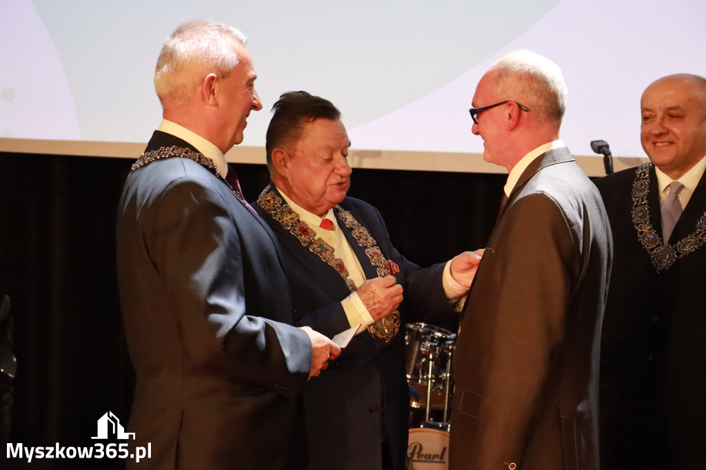 Fotorelacja I: Jubileusz 60-lecia CECH RZEMIOSŁ RÓŻNYCH MAŁEJ I ŚREDNIEJ PRZEDSIĘBIORCZOŚCI w Myszkowie