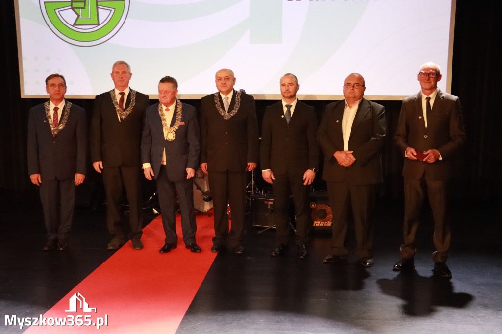 Fotorelacja I: Jubileusz 60-lecia CECH RZEMIOSŁ RÓŻNYCH MAŁEJ I ŚREDNIEJ PRZEDSIĘBIORCZOŚCI w Myszkowie