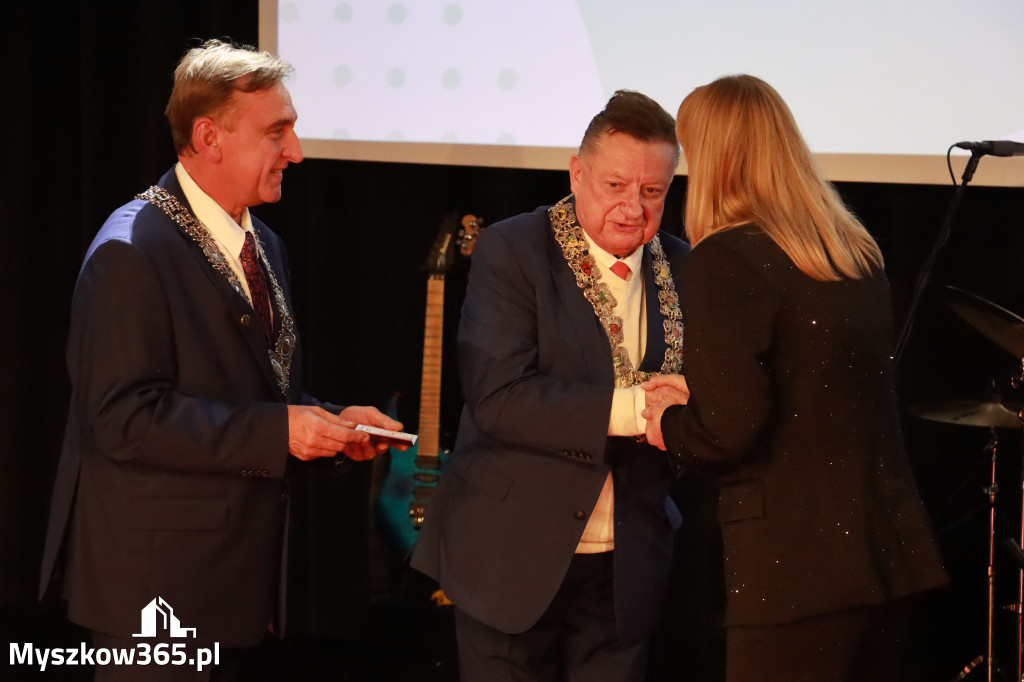 Fotorelacja I: Jubileusz 60-lecia CECH RZEMIOSŁ RÓŻNYCH MAŁEJ I ŚREDNIEJ PRZEDSIĘBIORCZOŚCI w Myszkowie