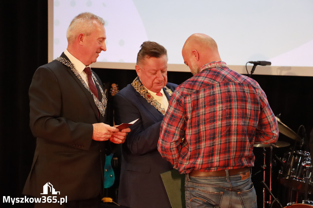 Fotorelacja I: Jubileusz 60-lecia CECH RZEMIOSŁ RÓŻNYCH MAŁEJ I ŚREDNIEJ PRZEDSIĘBIORCZOŚCI w Myszkowie