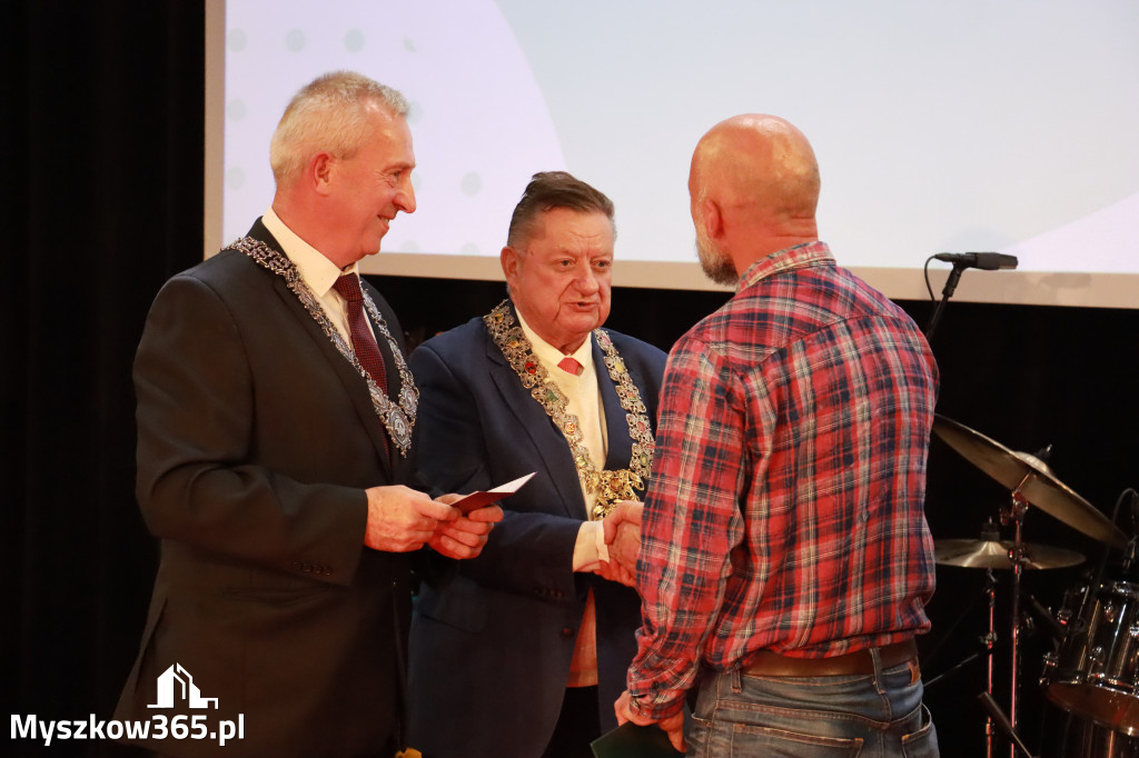 Fotorelacja I: Jubileusz 60-lecia CECH RZEMIOSŁ RÓŻNYCH MAŁEJ I ŚREDNIEJ PRZEDSIĘBIORCZOŚCI w Myszkowie