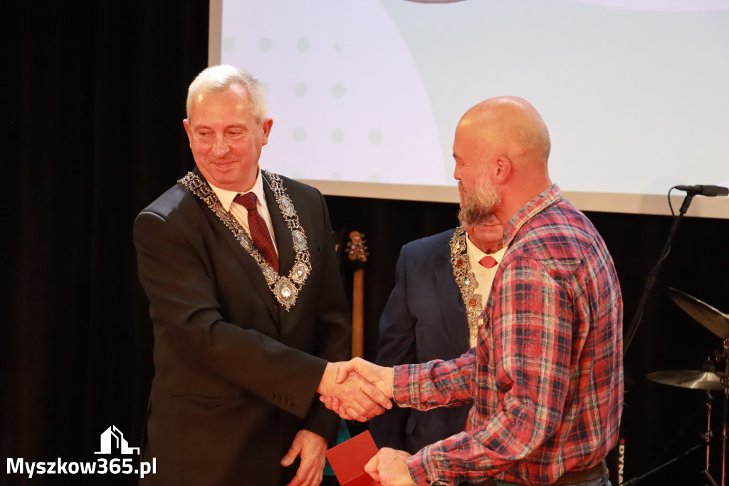 Fotorelacja I: Jubileusz 60-lecia CECH RZEMIOSŁ RÓŻNYCH MAŁEJ I ŚREDNIEJ PRZEDSIĘBIORCZOŚCI w Myszkowie