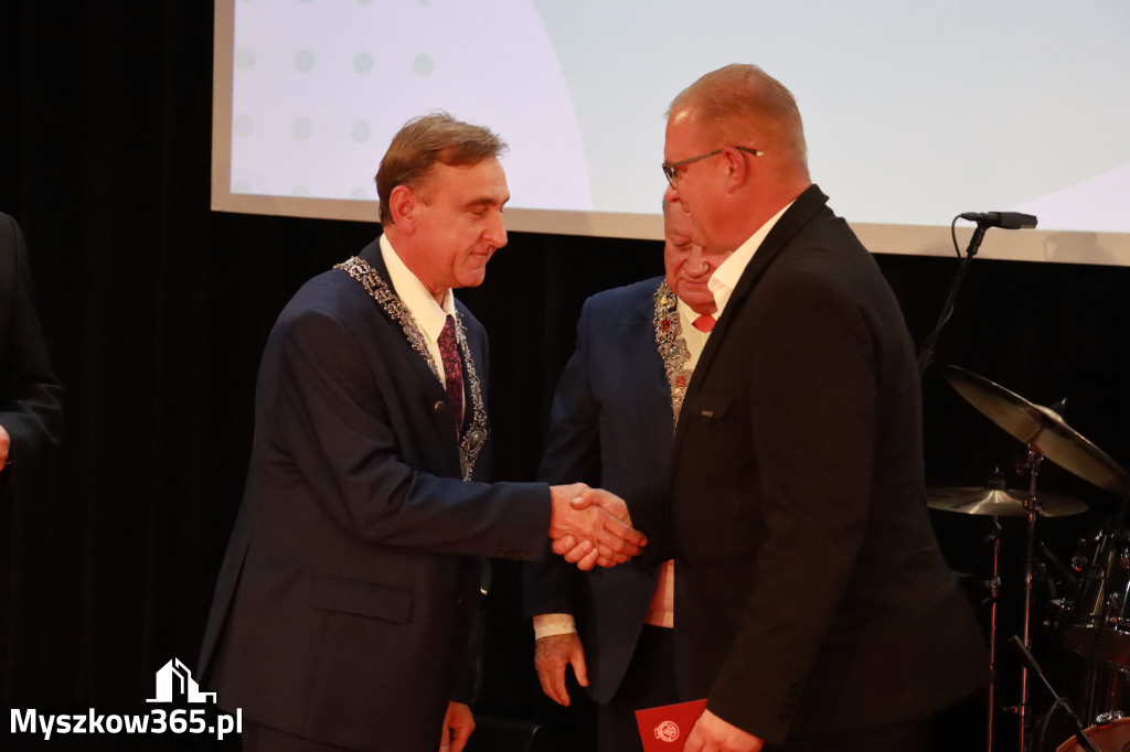 Fotorelacja I: Jubileusz 60-lecia CECH RZEMIOSŁ RÓŻNYCH MAŁEJ I ŚREDNIEJ PRZEDSIĘBIORCZOŚCI w Myszkowie