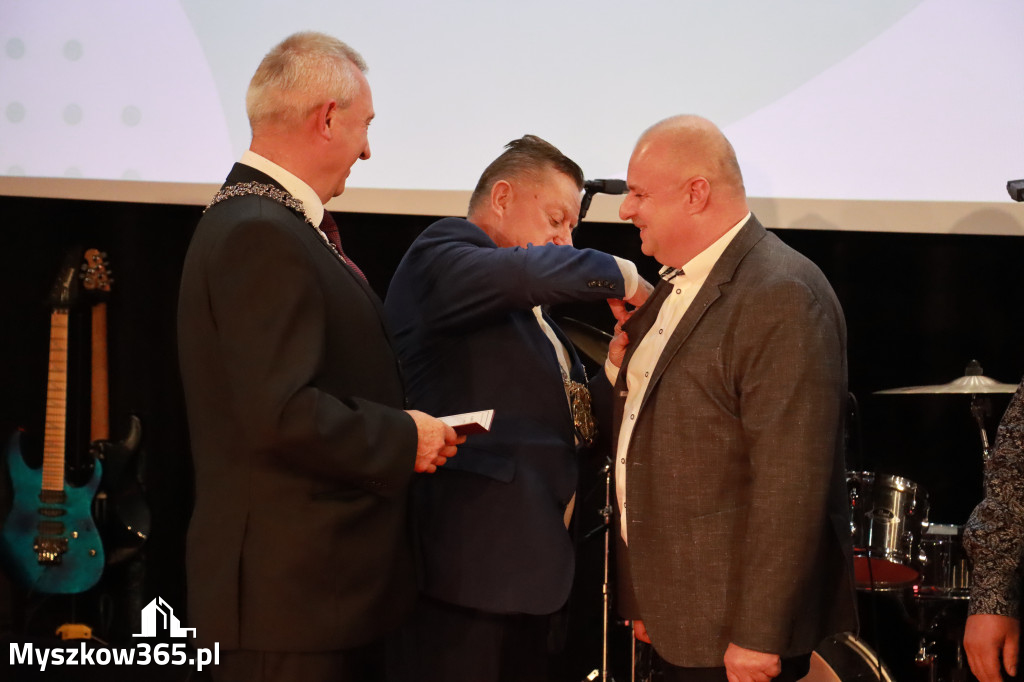 Fotorelacja I: Jubileusz 60-lecia CECH RZEMIOSŁ RÓŻNYCH MAŁEJ I ŚREDNIEJ PRZEDSIĘBIORCZOŚCI w Myszkowie