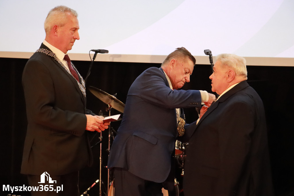 Fotorelacja I: Jubileusz 60-lecia CECH RZEMIOSŁ RÓŻNYCH MAŁEJ I ŚREDNIEJ PRZEDSIĘBIORCZOŚCI w Myszkowie