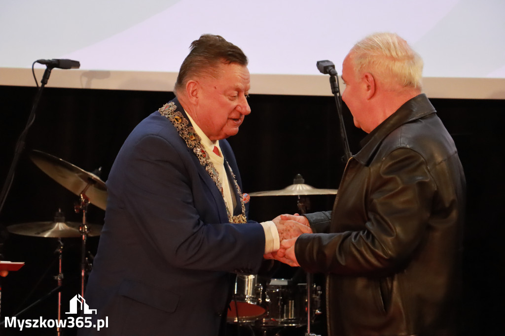 Fotorelacja I: Jubileusz 60-lecia CECH RZEMIOSŁ RÓŻNYCH MAŁEJ I ŚREDNIEJ PRZEDSIĘBIORCZOŚCI w Myszkowie
