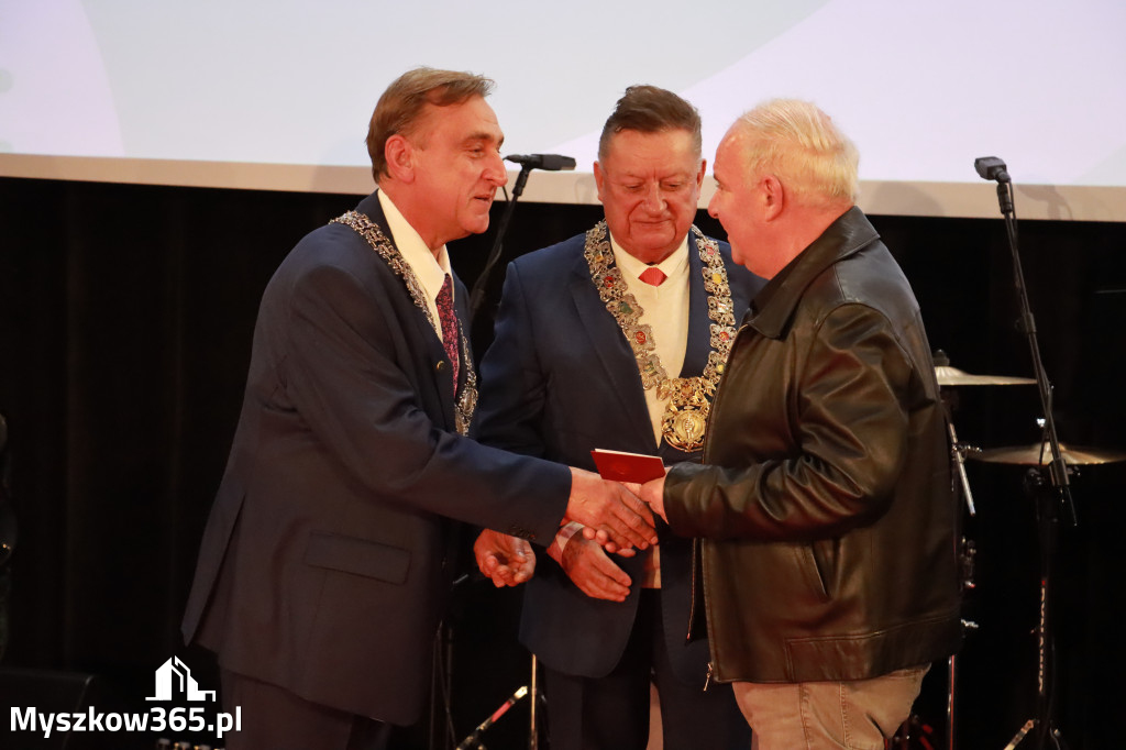 Fotorelacja I: Jubileusz 60-lecia CECH RZEMIOSŁ RÓŻNYCH MAŁEJ I ŚREDNIEJ PRZEDSIĘBIORCZOŚCI w Myszkowie