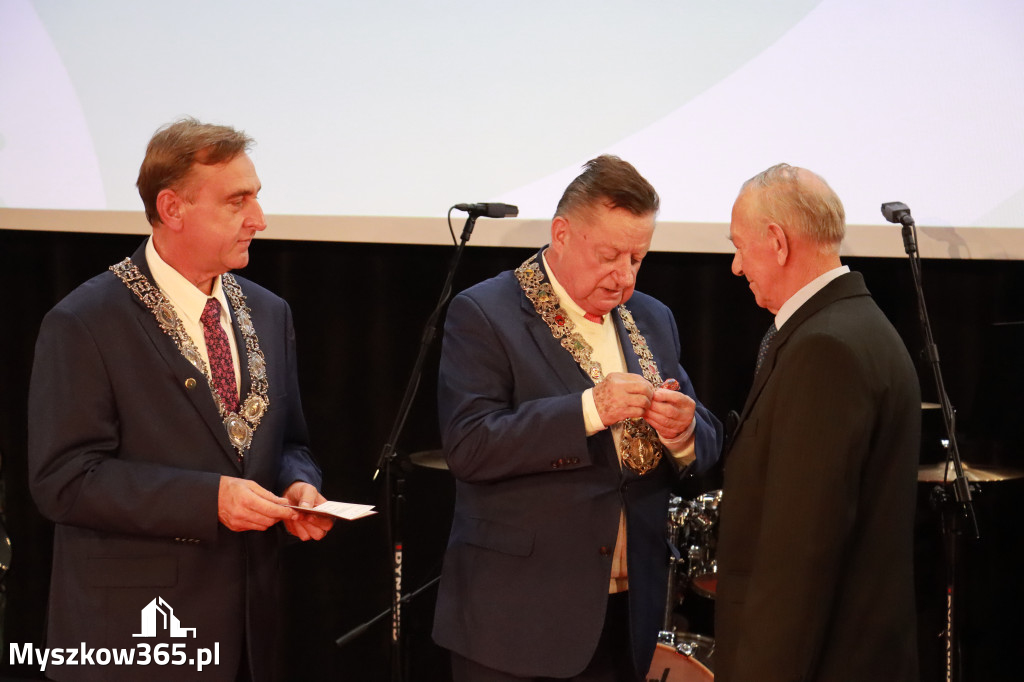 Fotorelacja I: Jubileusz 60-lecia CECH RZEMIOSŁ RÓŻNYCH MAŁEJ I ŚREDNIEJ PRZEDSIĘBIORCZOŚCI w Myszkowie