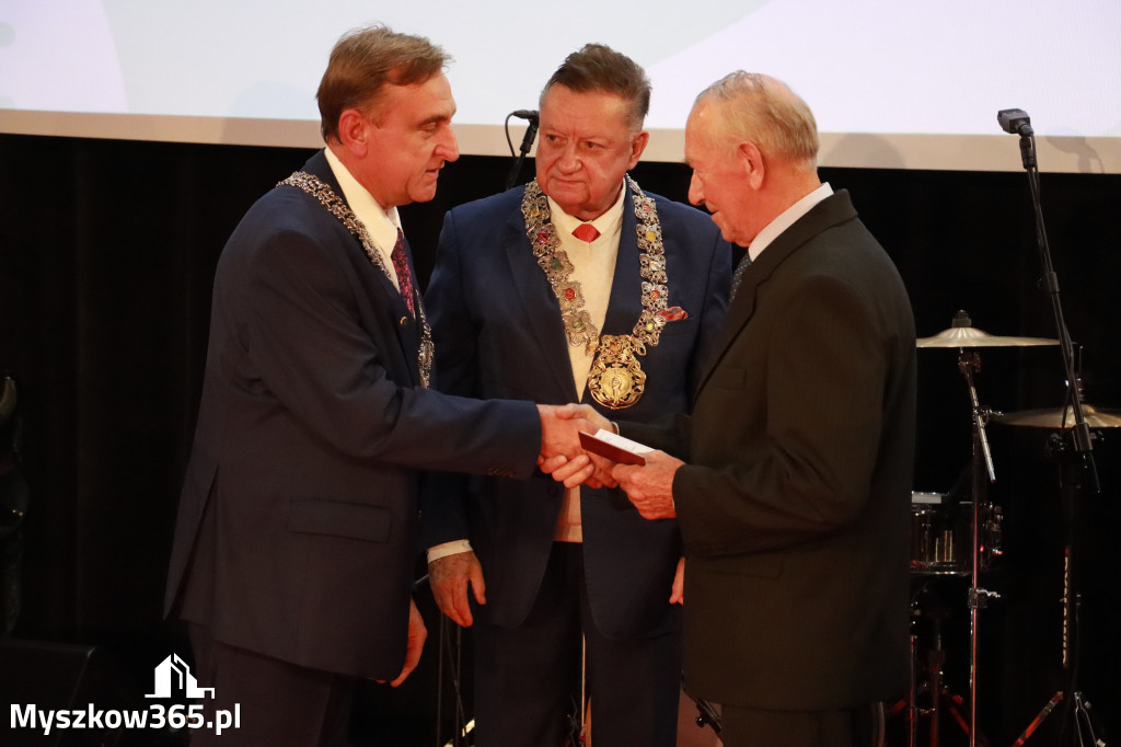 Fotorelacja I: Jubileusz 60-lecia CECH RZEMIOSŁ RÓŻNYCH MAŁEJ I ŚREDNIEJ PRZEDSIĘBIORCZOŚCI w Myszkowie
