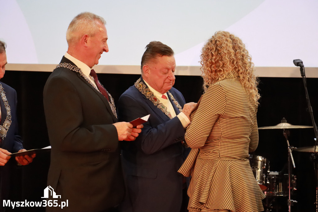 Fotorelacja I: Jubileusz 60-lecia CECH RZEMIOSŁ RÓŻNYCH MAŁEJ I ŚREDNIEJ PRZEDSIĘBIORCZOŚCI w Myszkowie