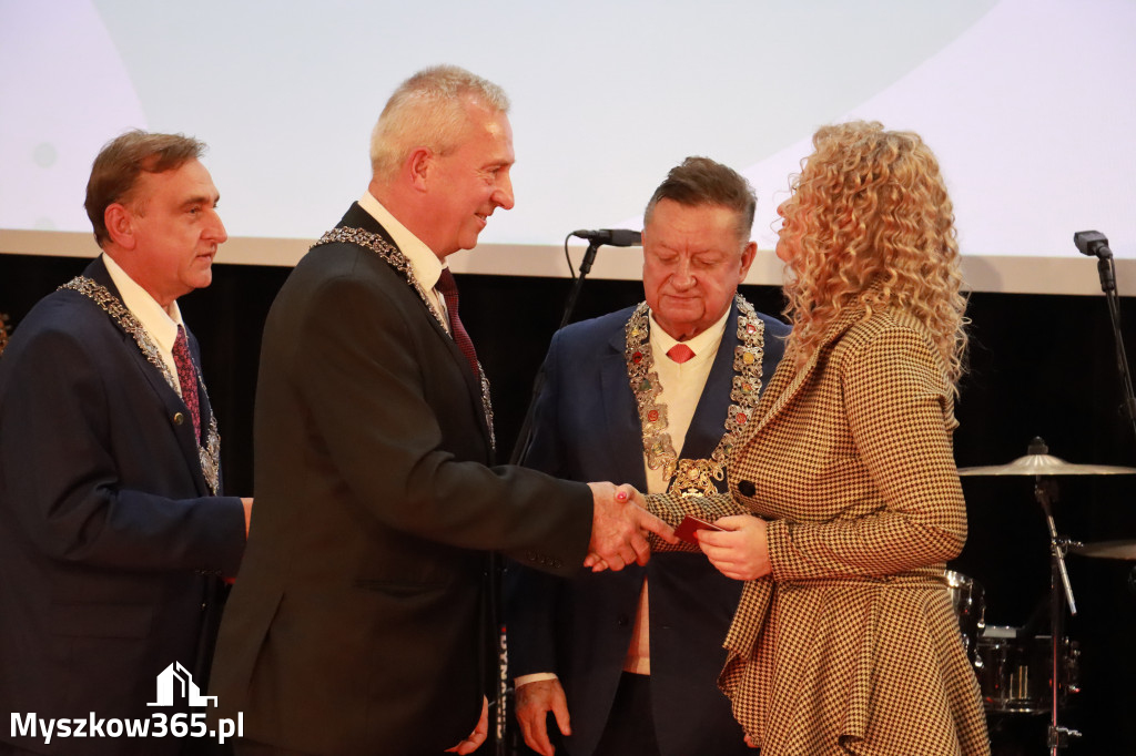 Fotorelacja I: Jubileusz 60-lecia CECH RZEMIOSŁ RÓŻNYCH MAŁEJ I ŚREDNIEJ PRZEDSIĘBIORCZOŚCI w Myszkowie