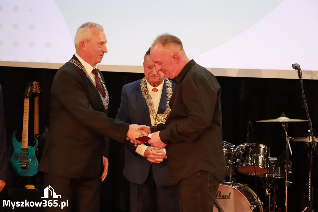 Fotorelacja I: Jubileusz 60-lecia CECH RZEMIOSŁ RÓŻNYCH MAŁEJ I ŚREDNIEJ PRZEDSIĘBIORCZOŚCI w Myszkowie