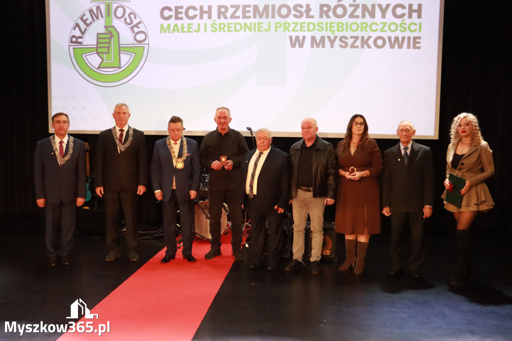 Fotorelacja I: Jubileusz 60-lecia CECH RZEMIOSŁ RÓŻNYCH MAŁEJ I ŚREDNIEJ PRZEDSIĘBIORCZOŚCI w Myszkowie