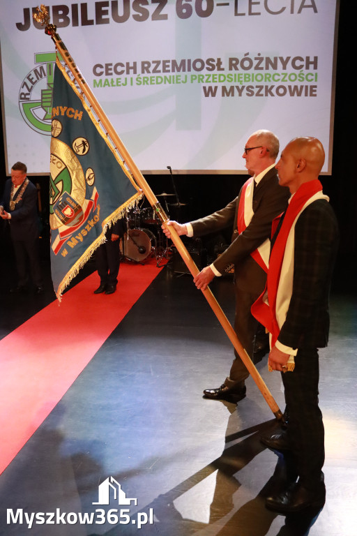 Fotorelacja II: Jubileusz 60-lecia CECH RZEMIOSŁ RÓŻNYCH MAŁEJ I ŚREDNIEJ PRZEDSIĘBIORCZOŚCI w Myszkowie