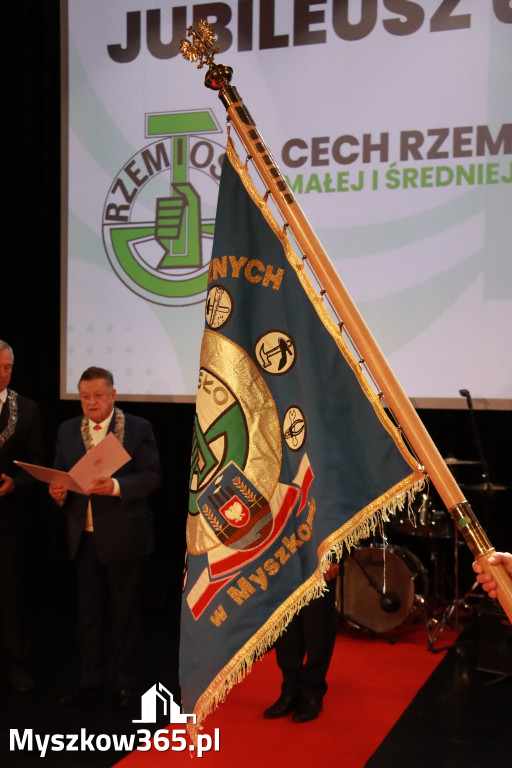 Fotorelacja II: Jubileusz 60-lecia CECH RZEMIOSŁ RÓŻNYCH MAŁEJ I ŚREDNIEJ PRZEDSIĘBIORCZOŚCI w Myszkowie