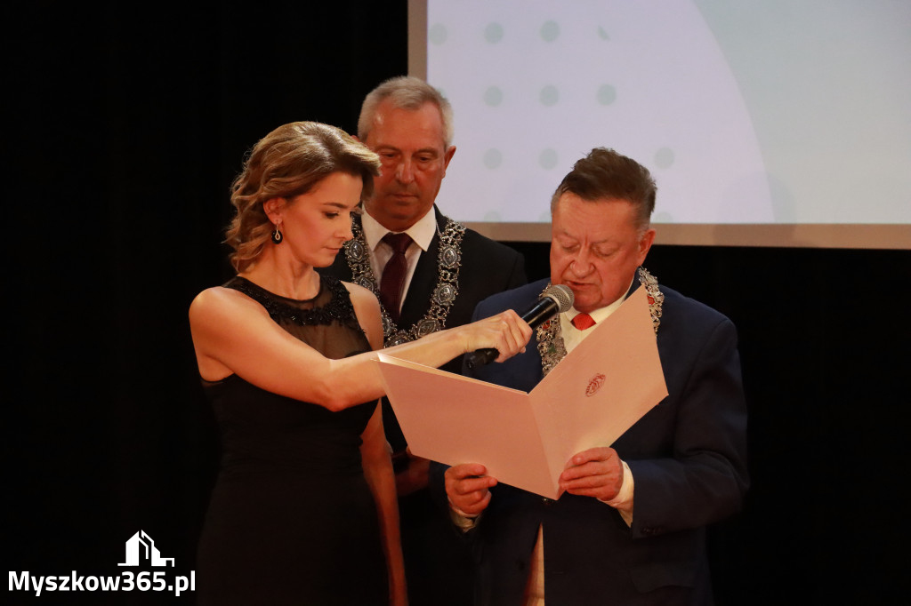 Fotorelacja II: Jubileusz 60-lecia CECH RZEMIOSŁ RÓŻNYCH MAŁEJ I ŚREDNIEJ PRZEDSIĘBIORCZOŚCI w Myszkowie