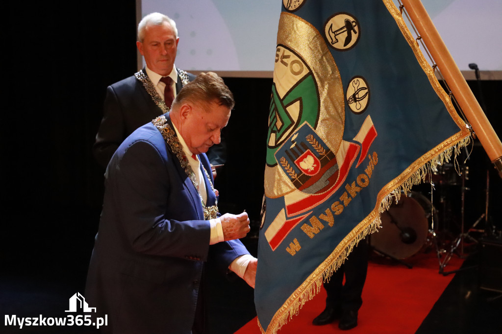 Fotorelacja II: Jubileusz 60-lecia CECH RZEMIOSŁ RÓŻNYCH MAŁEJ I ŚREDNIEJ PRZEDSIĘBIORCZOŚCI w Myszkowie