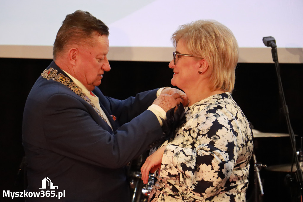 Fotorelacja II: Jubileusz 60-lecia CECH RZEMIOSŁ RÓŻNYCH MAŁEJ I ŚREDNIEJ PRZEDSIĘBIORCZOŚCI w Myszkowie