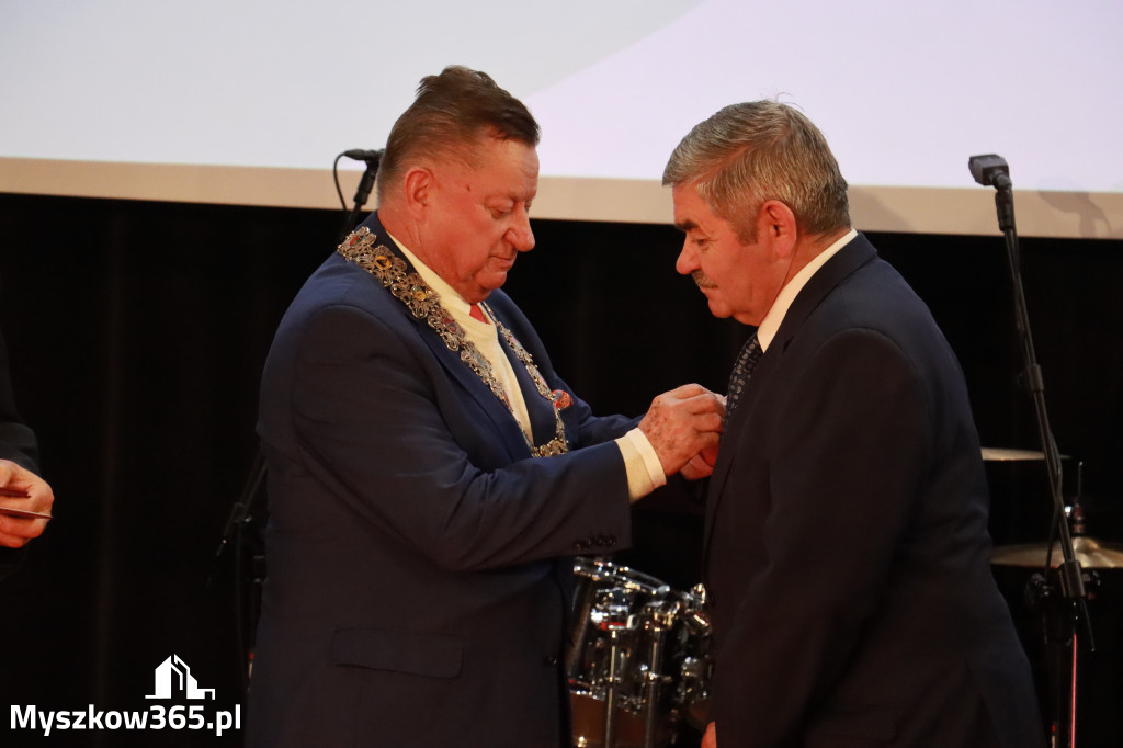 Fotorelacja II: Jubileusz 60-lecia CECH RZEMIOSŁ RÓŻNYCH MAŁEJ I ŚREDNIEJ PRZEDSIĘBIORCZOŚCI w Myszkowie