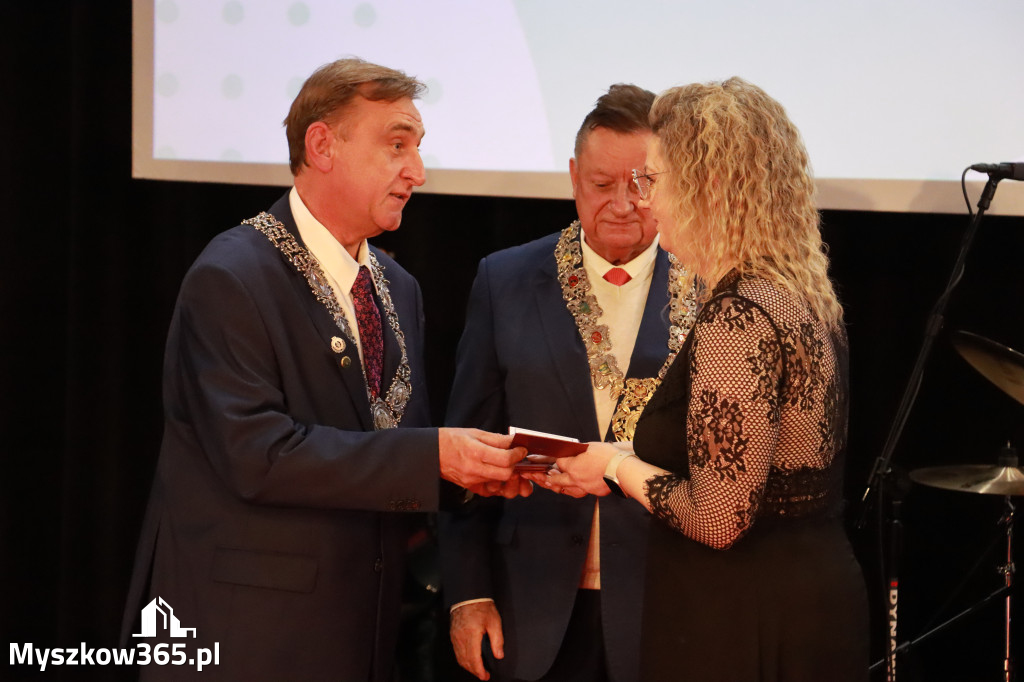 Fotorelacja II: Jubileusz 60-lecia CECH RZEMIOSŁ RÓŻNYCH MAŁEJ I ŚREDNIEJ PRZEDSIĘBIORCZOŚCI w Myszkowie